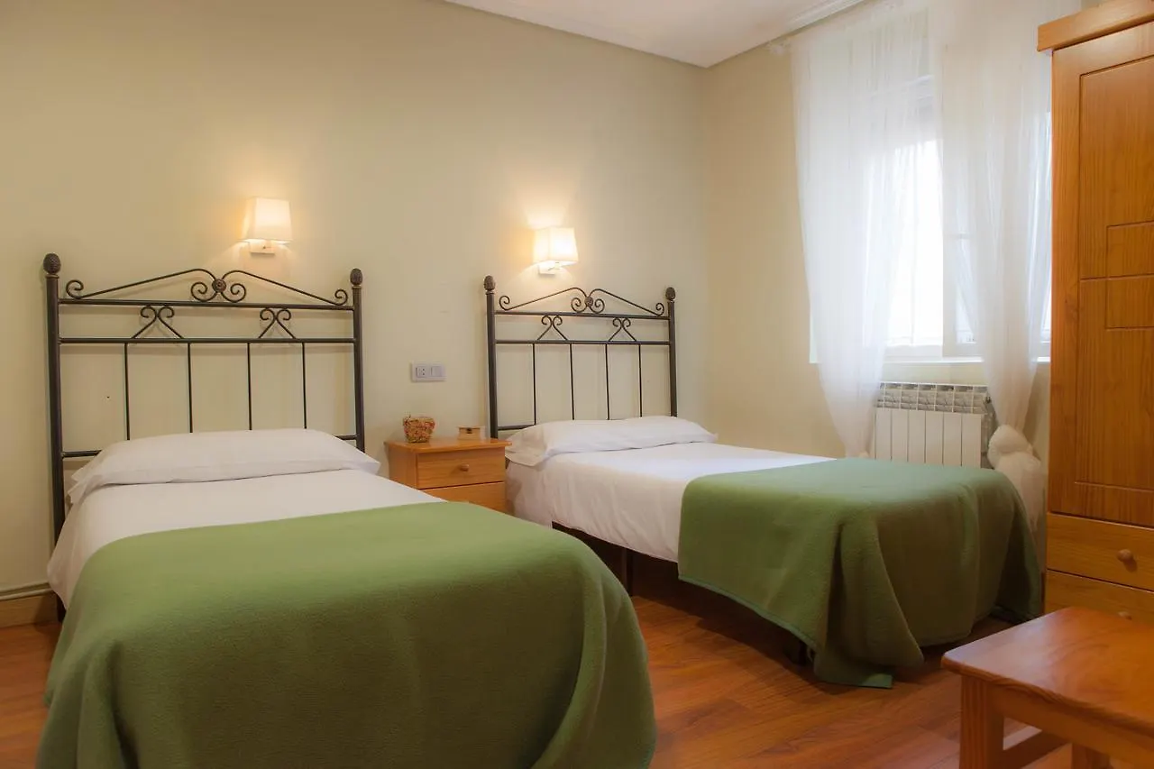 Casa Rural Lagun Etxea Pobes