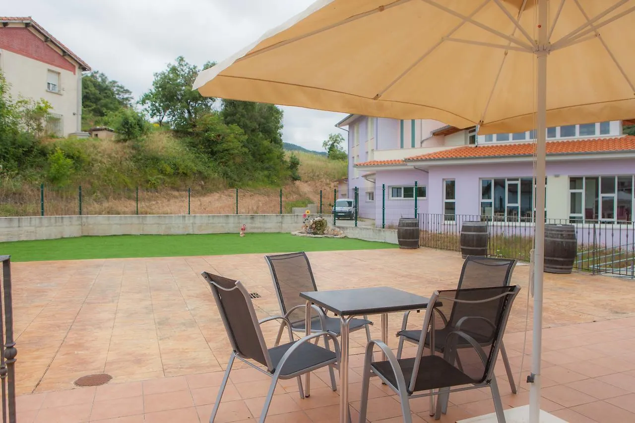 Casa de Campo Casa Rural Lagun Etxea Pobes